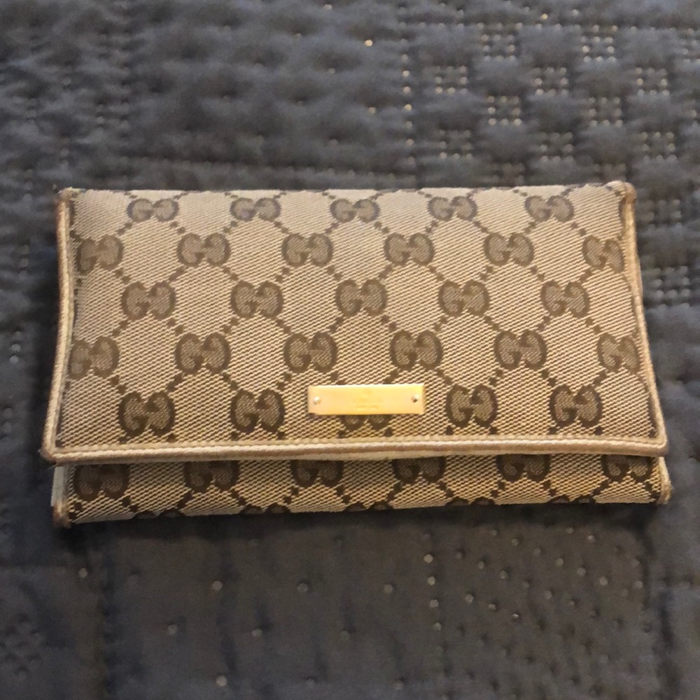 Gucci Canvas Wallet